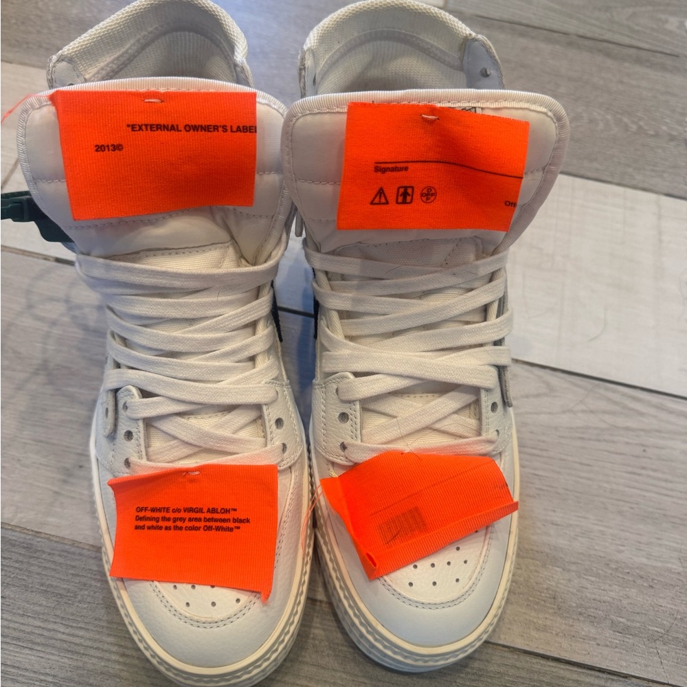 Off-White White and Orange High-Top Sneakers 👟 almost new worn once